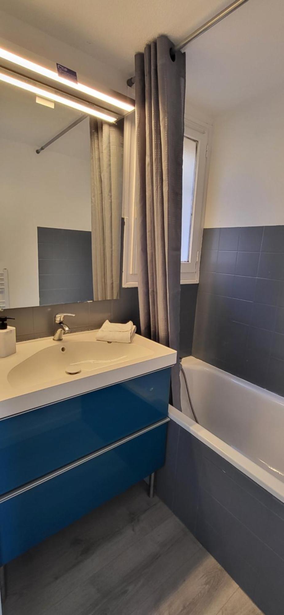 Appartement En Avec Piscine Bandol